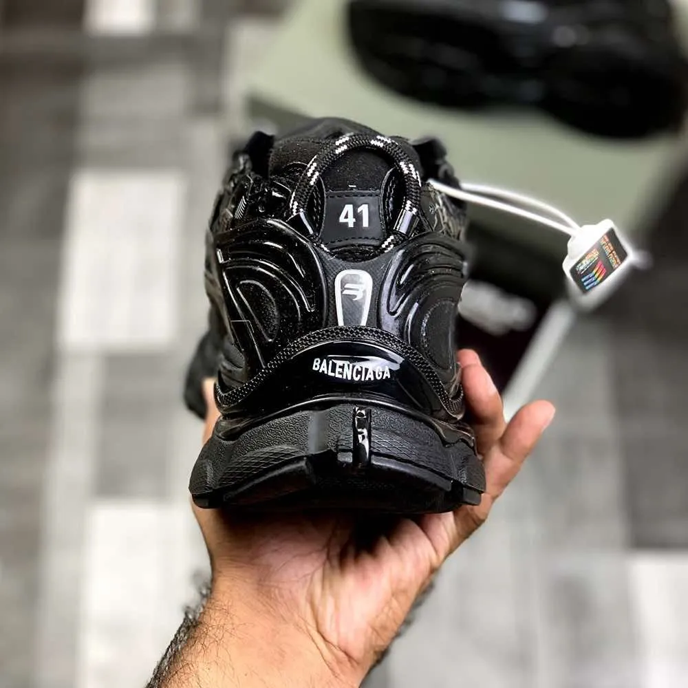 Ballenciiaga Runner (Triiple Black)Top Premium Batch