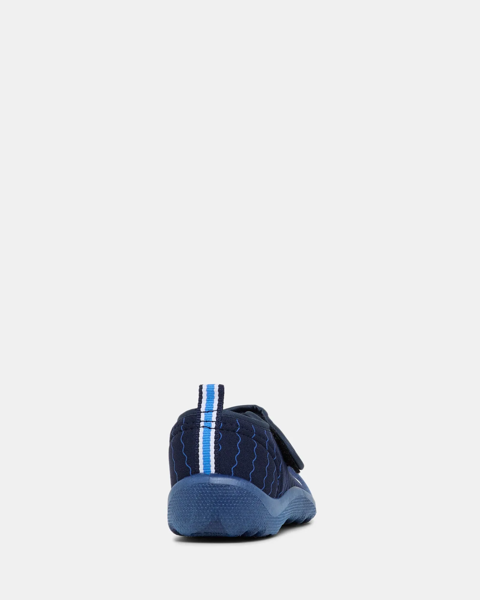 Beach Sails Navy/White
