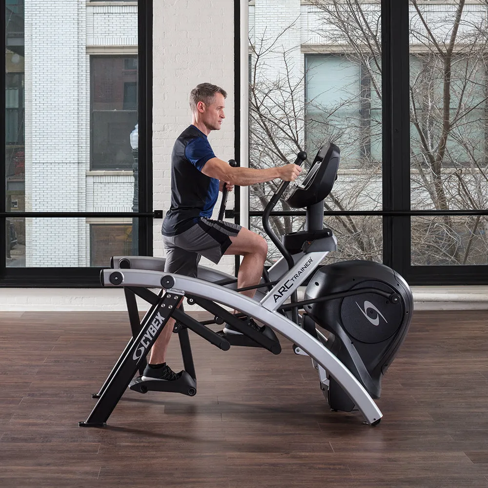 Cybex 525AT Total Body Arc Trainer - Outlet