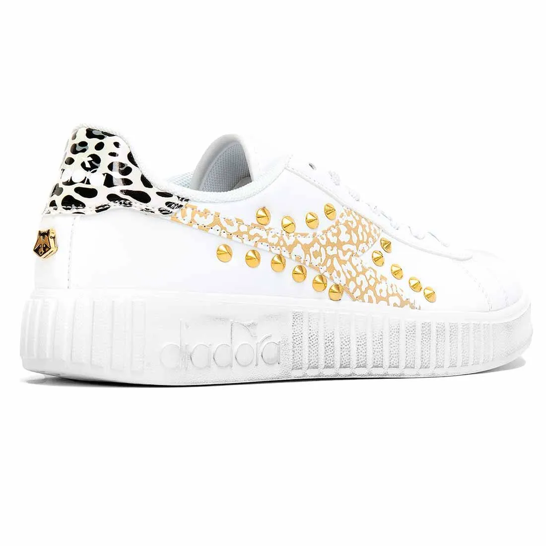 Diadora Game Platform Maculate con Borchie Oro