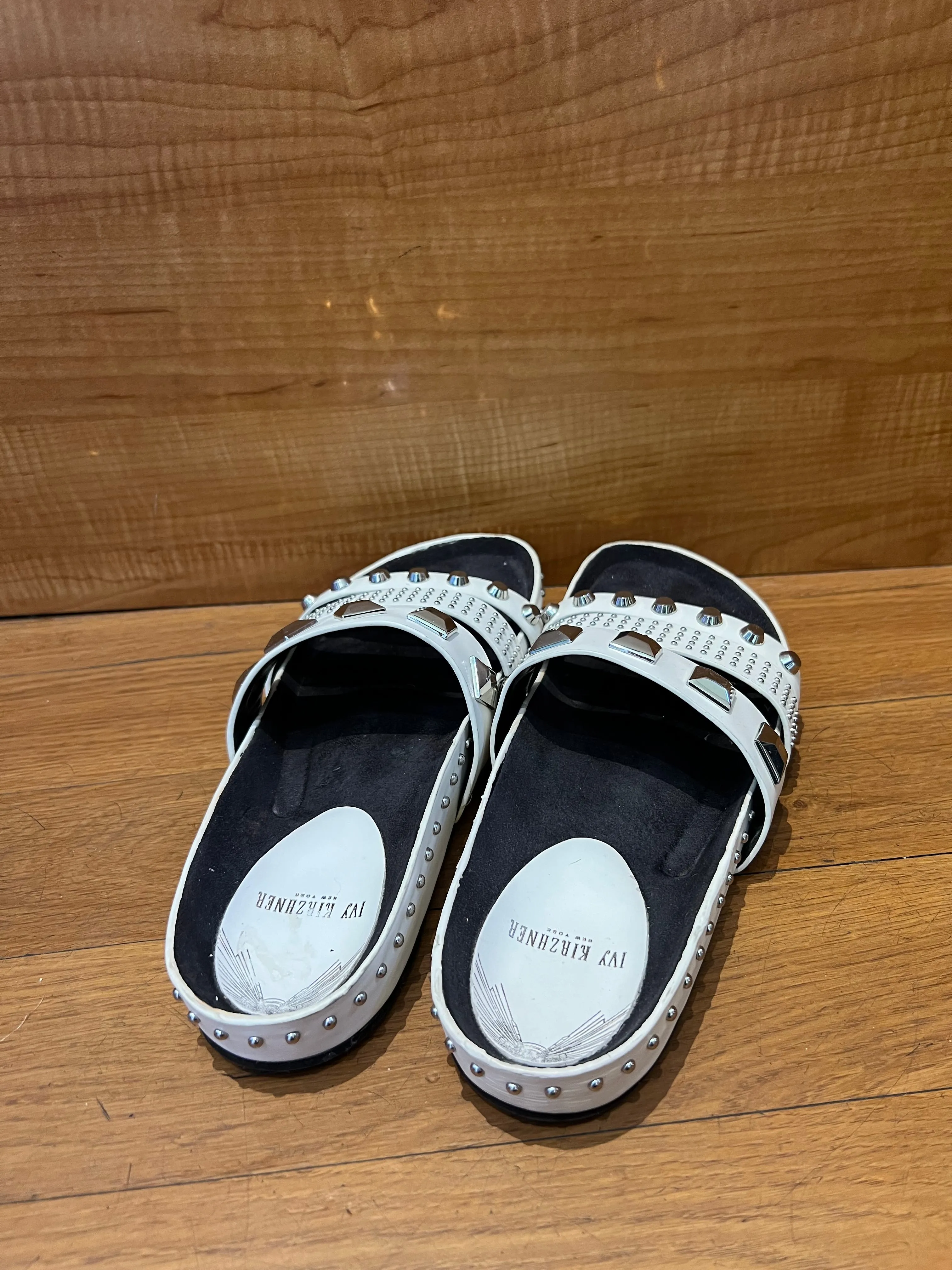 Ivy Kirzhner Sandals- Size 7