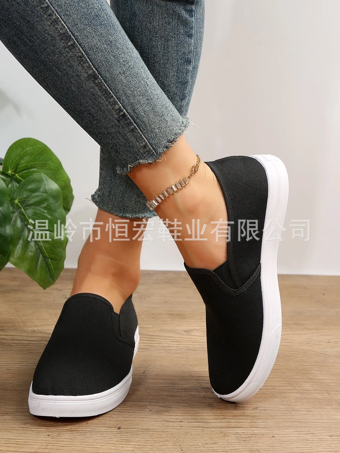 Nanccy Light  Comfortable Casual Shoes