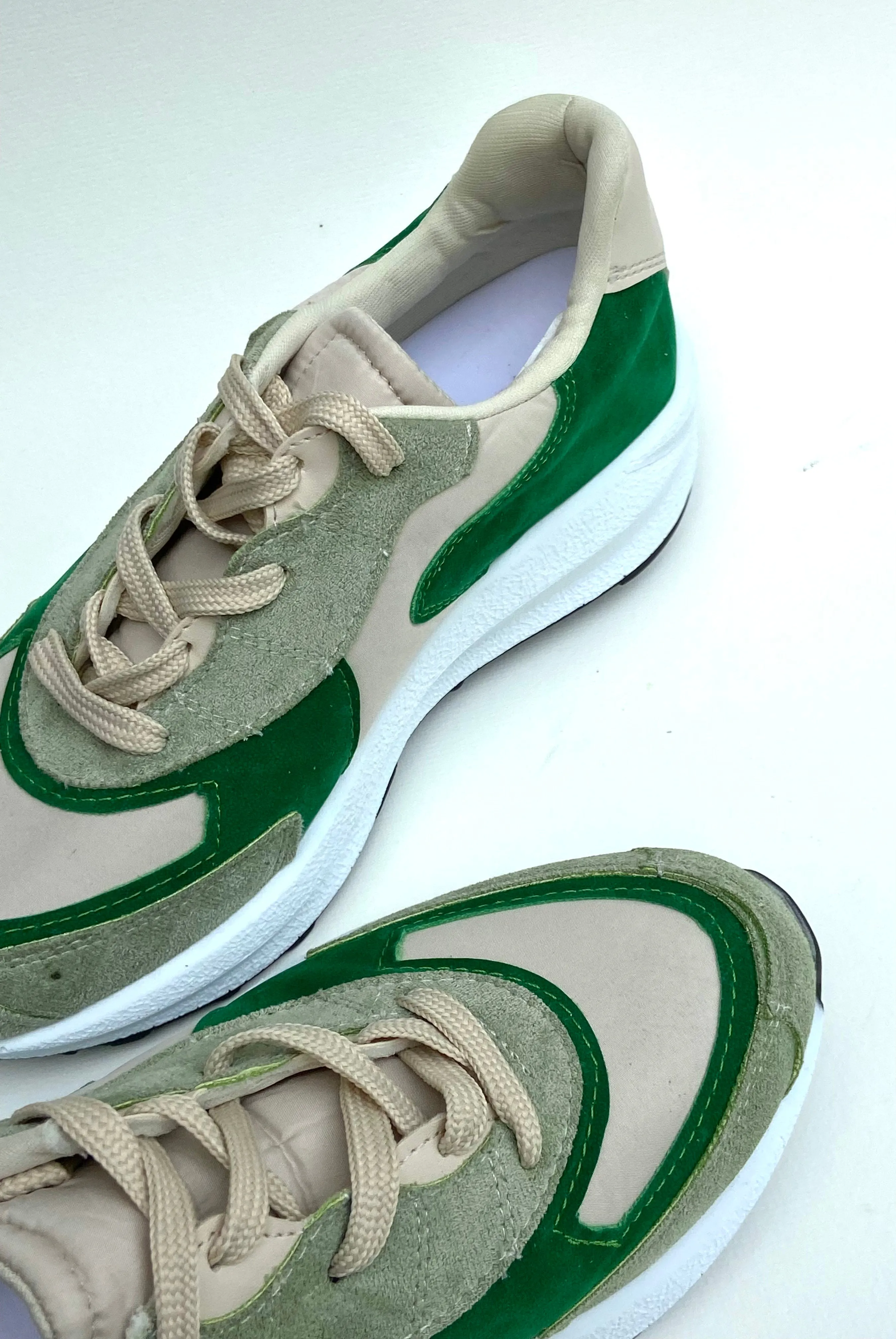 Platform lace-up sneakers