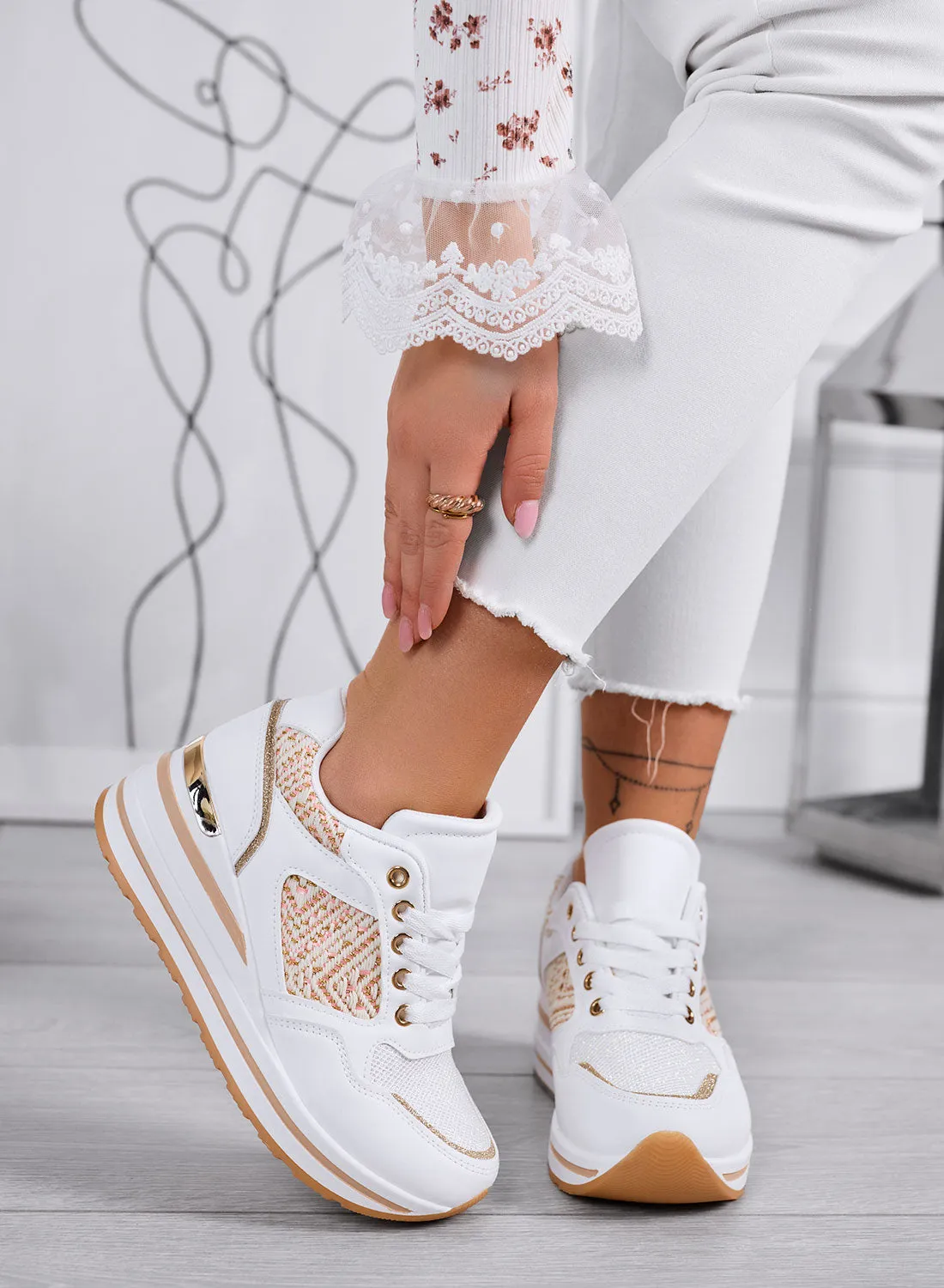 SELLY - White Sneakers with Wedge and Embroidered Details