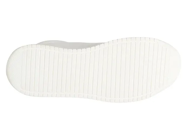 Steve Madden Rockaway White/Silver Lace Up Rounded Toe Low Top Fashion Sneakers