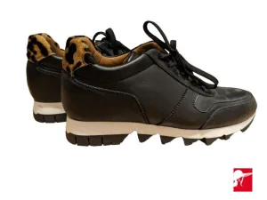 Umber platform sneakers NEW size 9