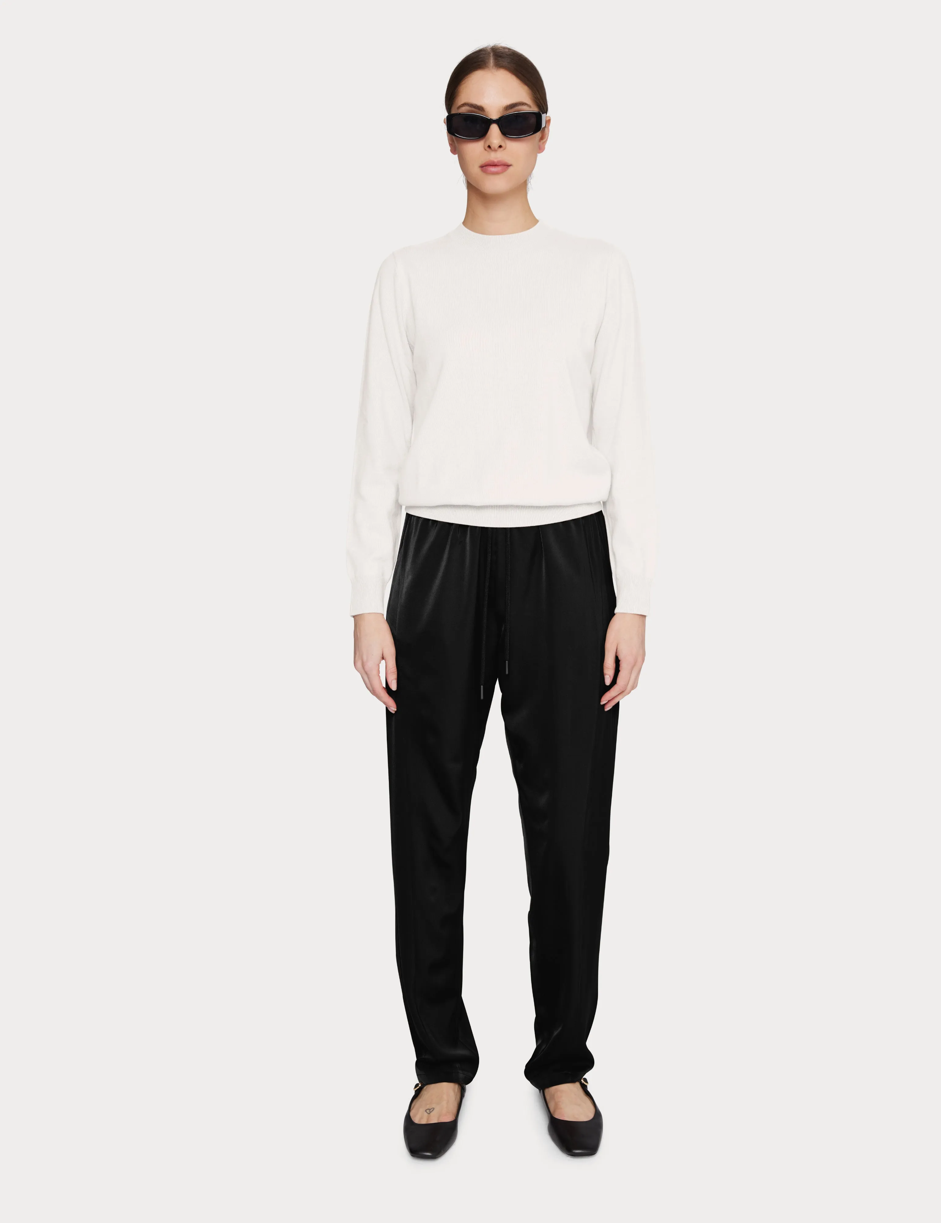Vera Satin Jogger Black