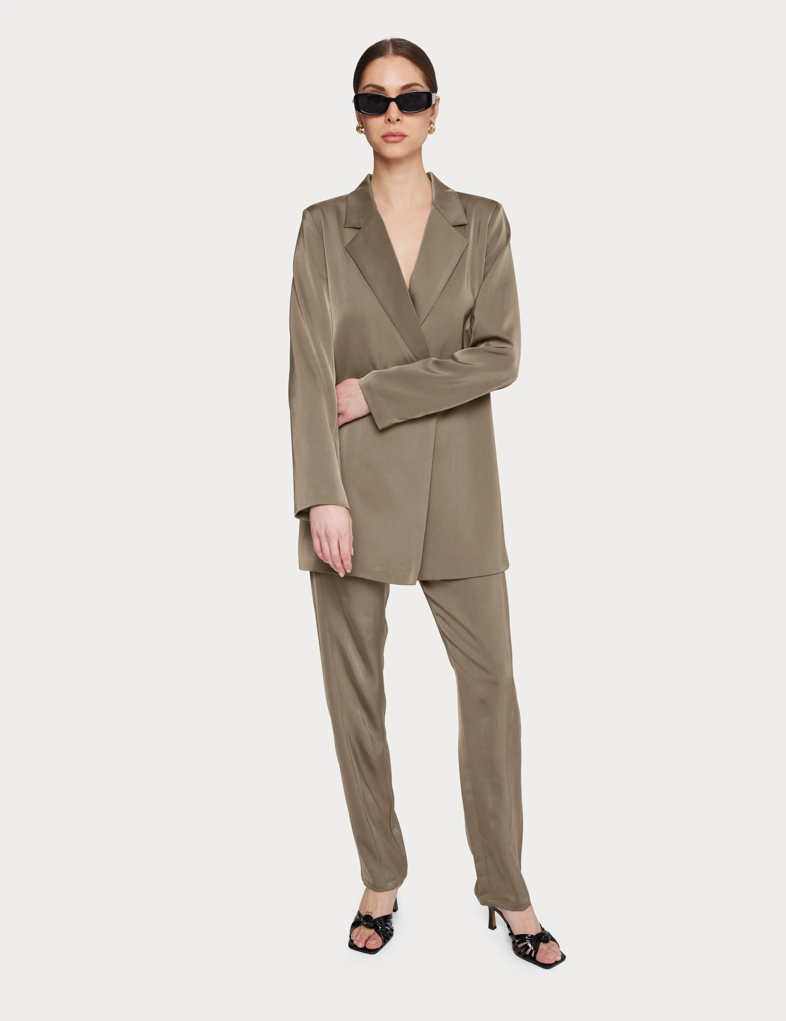 Vera Satin Jogger Olive