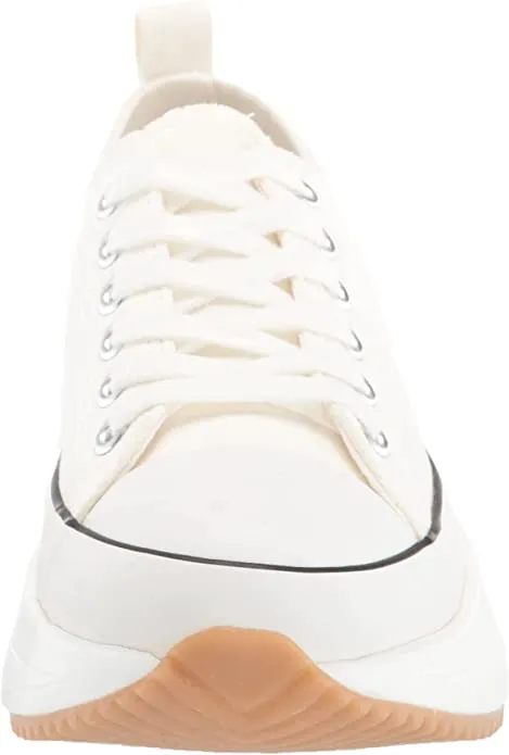 Winner Sneakers in White Fabric