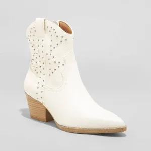 Women's Twyla Wide Width Western Boots - Universal Thread